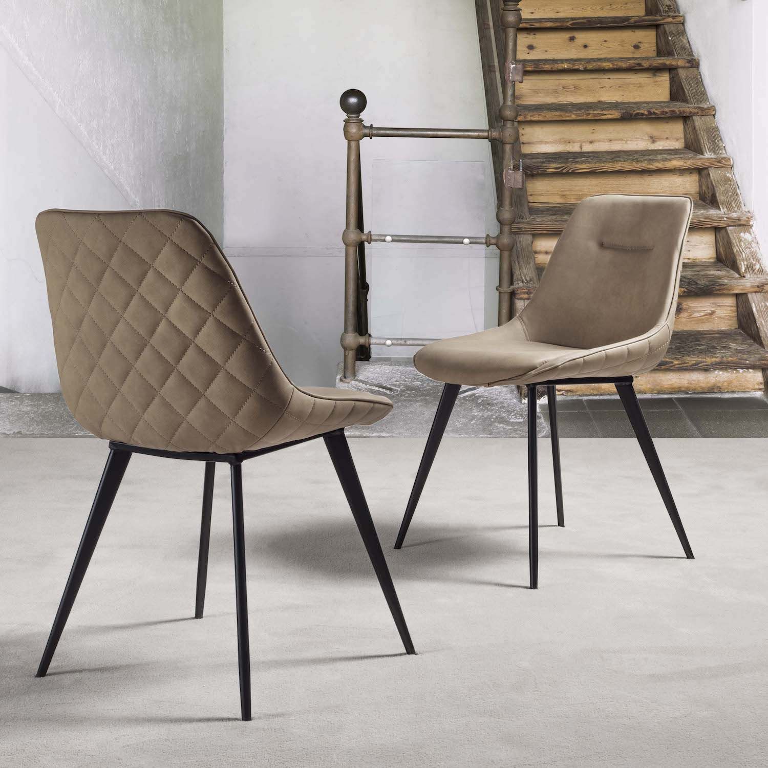 Coppia sedie per sala pranzo Bergen Nabuk