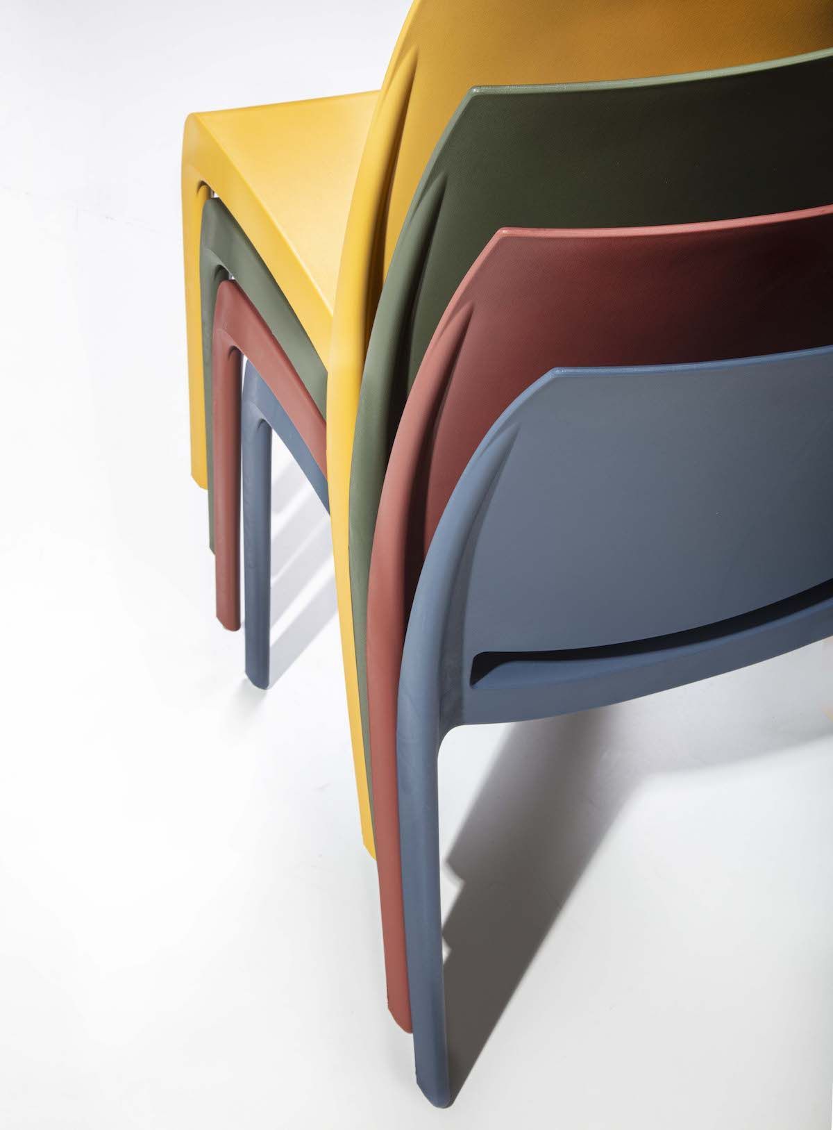 Sedie in polipropilene impilabili per sala pranzo o cucina Sailing