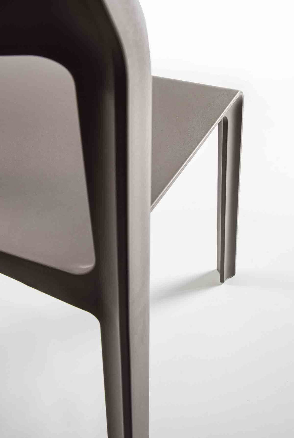 Sedie in polipropilene impilabili per cucina o sala pranzo Elegant