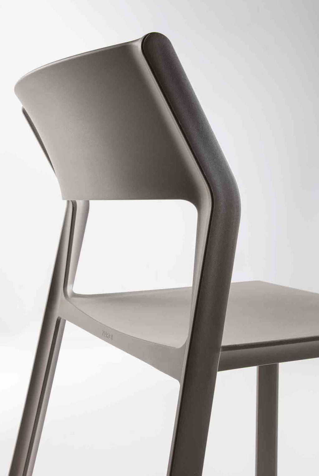 Sedie in polipropilene impilabili per cucina o sala pranzo Elegant