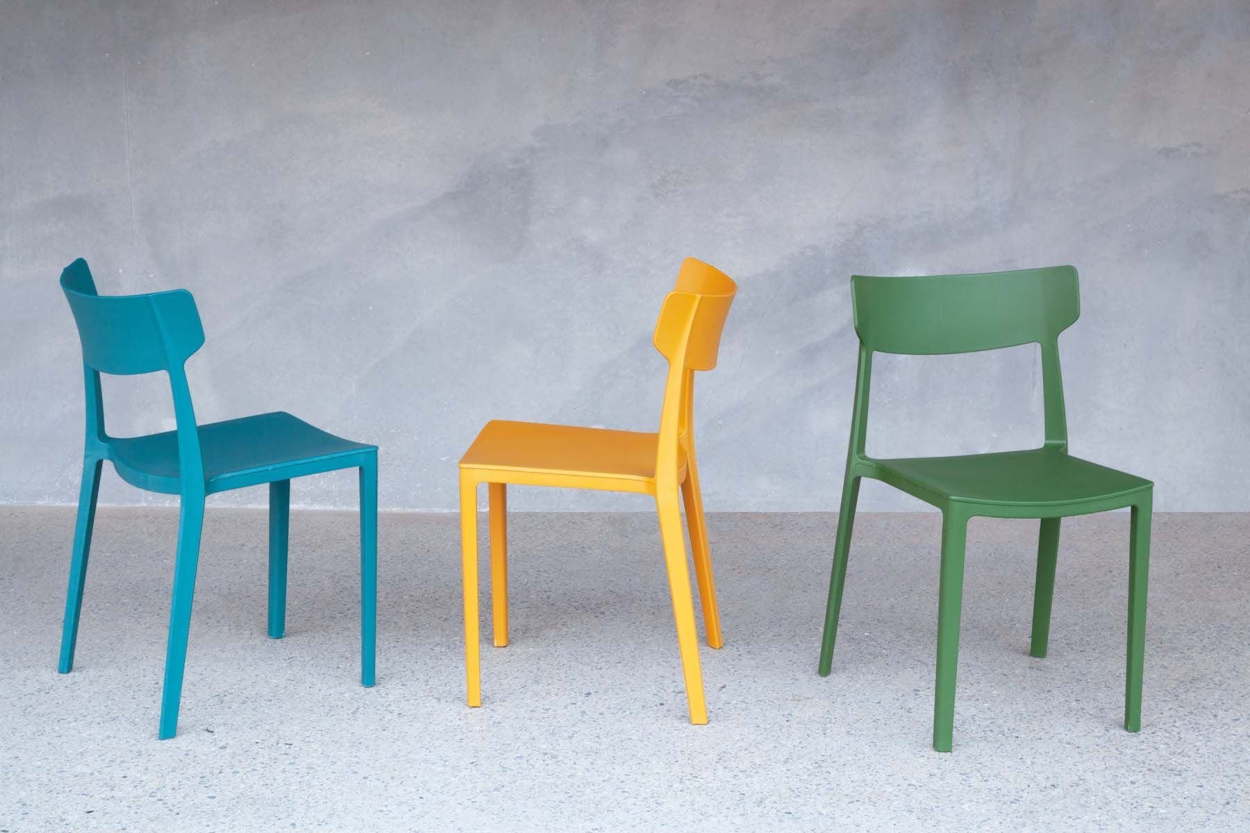 Sedie in polipropilene impilabili per cucina o sala pranzo Bicocca