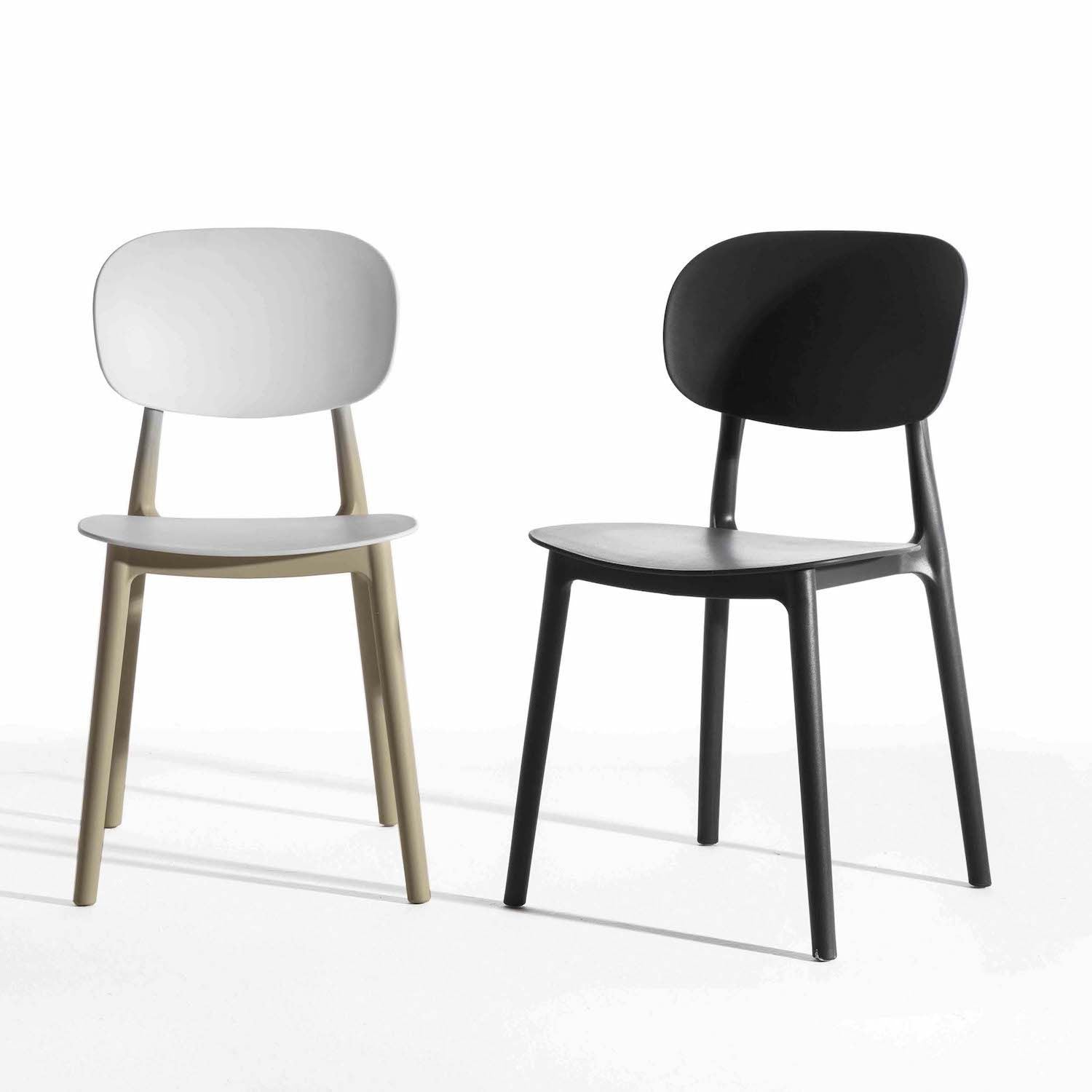 Sedie impilabili in polipropilene per cucina o sala pranzo Desia