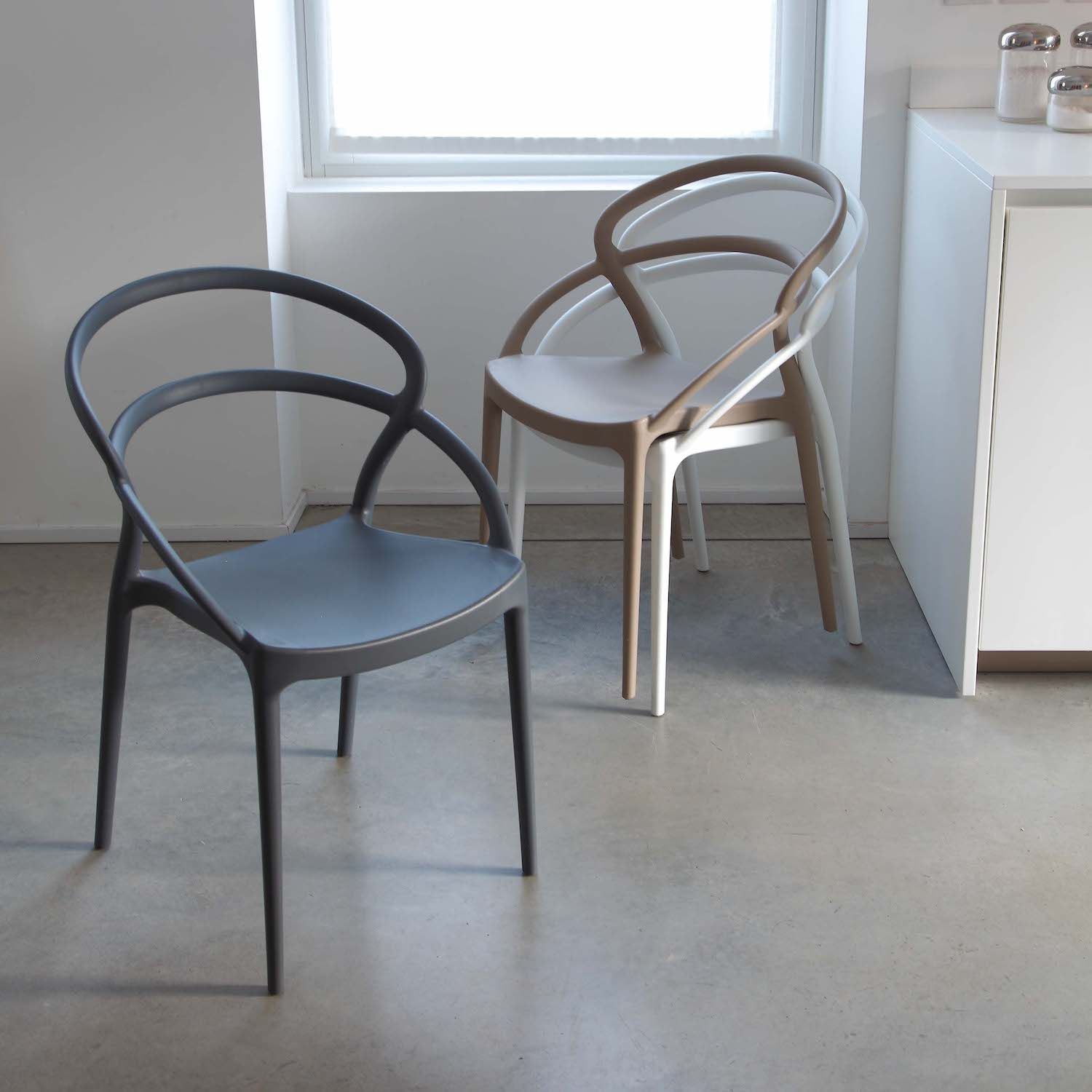 Sedie impilabili in polipropilene per cucina o soggiorno Teran