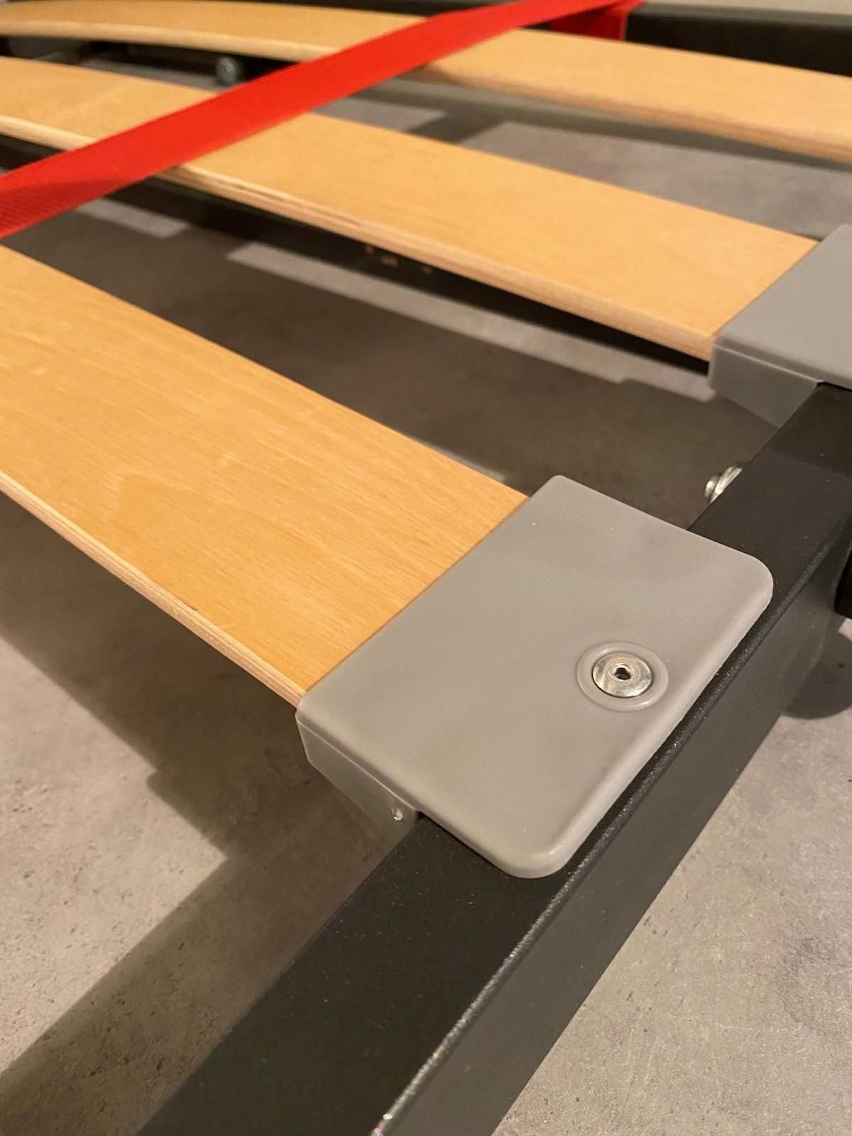 Letto singolo a scomparsa orizzontale con divano Auda