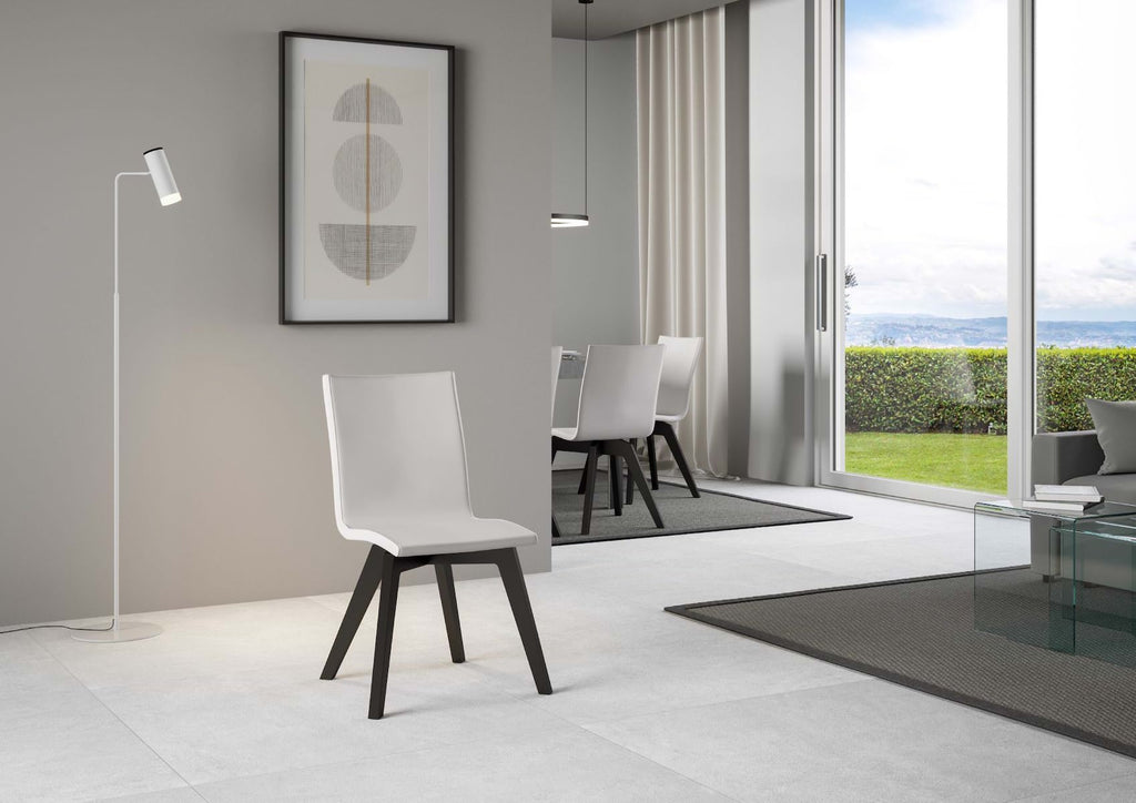 Sedia da cucina imbottita con gambe in legno Linette