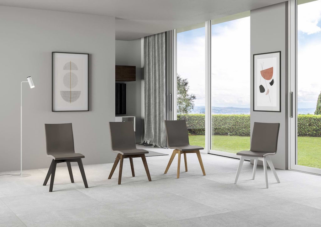 Sedia da cucina imbottita con gambe in legno Linette