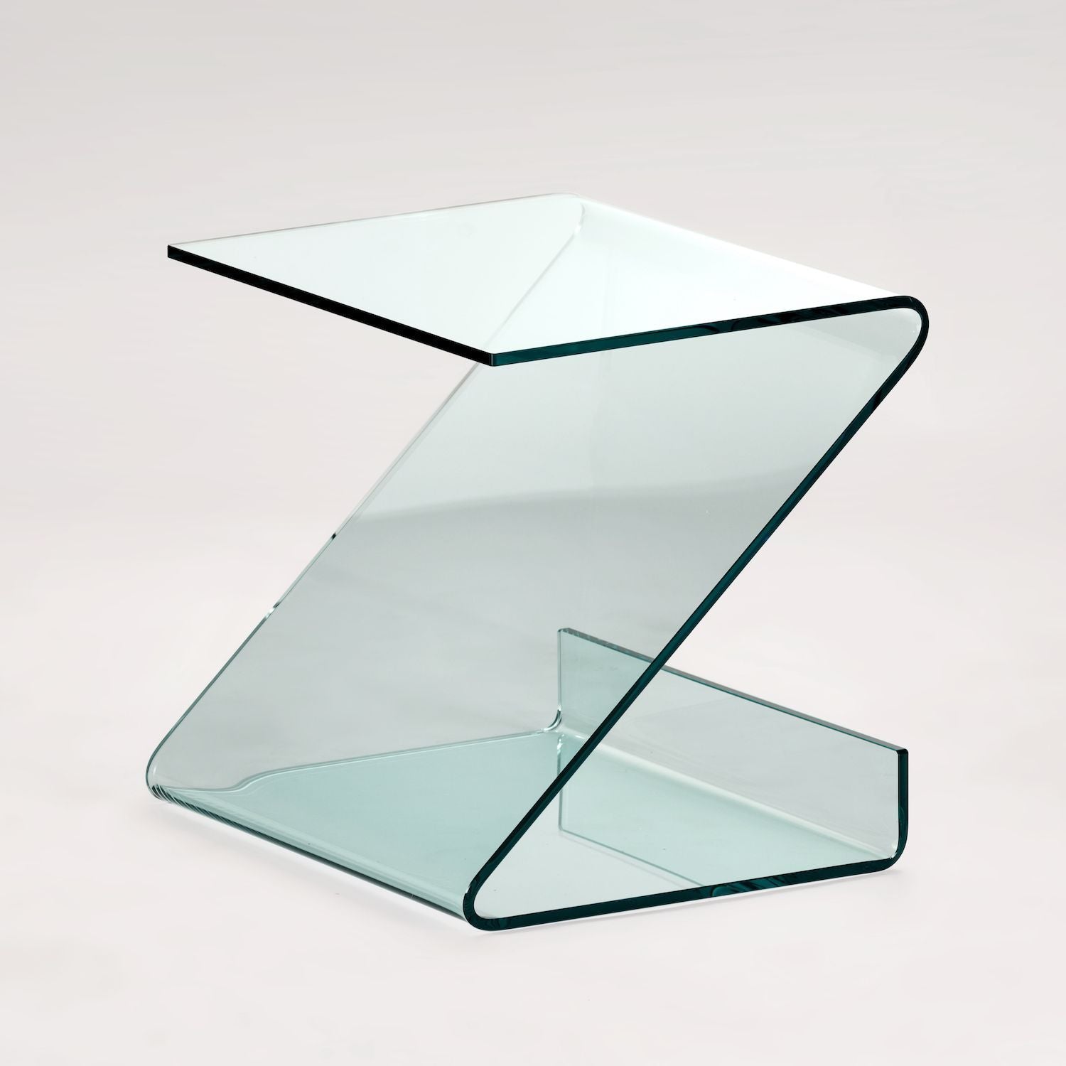 Tavolino lato divano in vetro curvato Bram