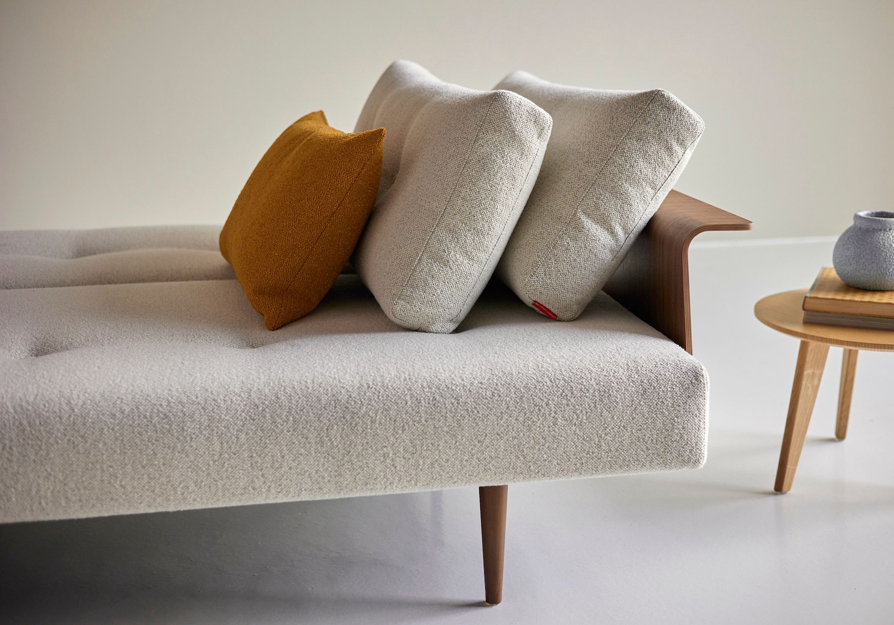 Divano letto 2 posti con braccioli Recast