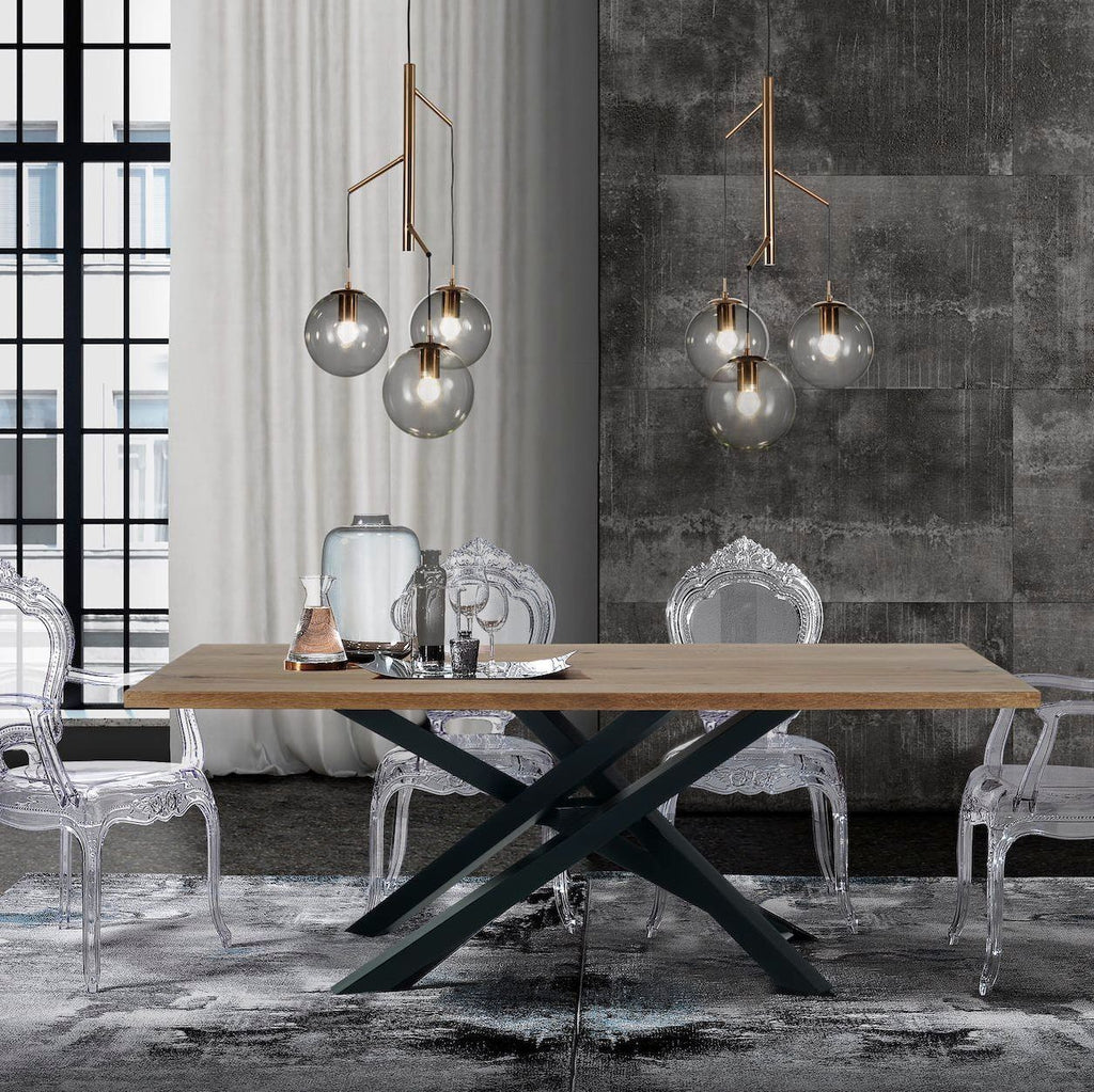 Tavolo da pranzo con piano in legno massello Gerard