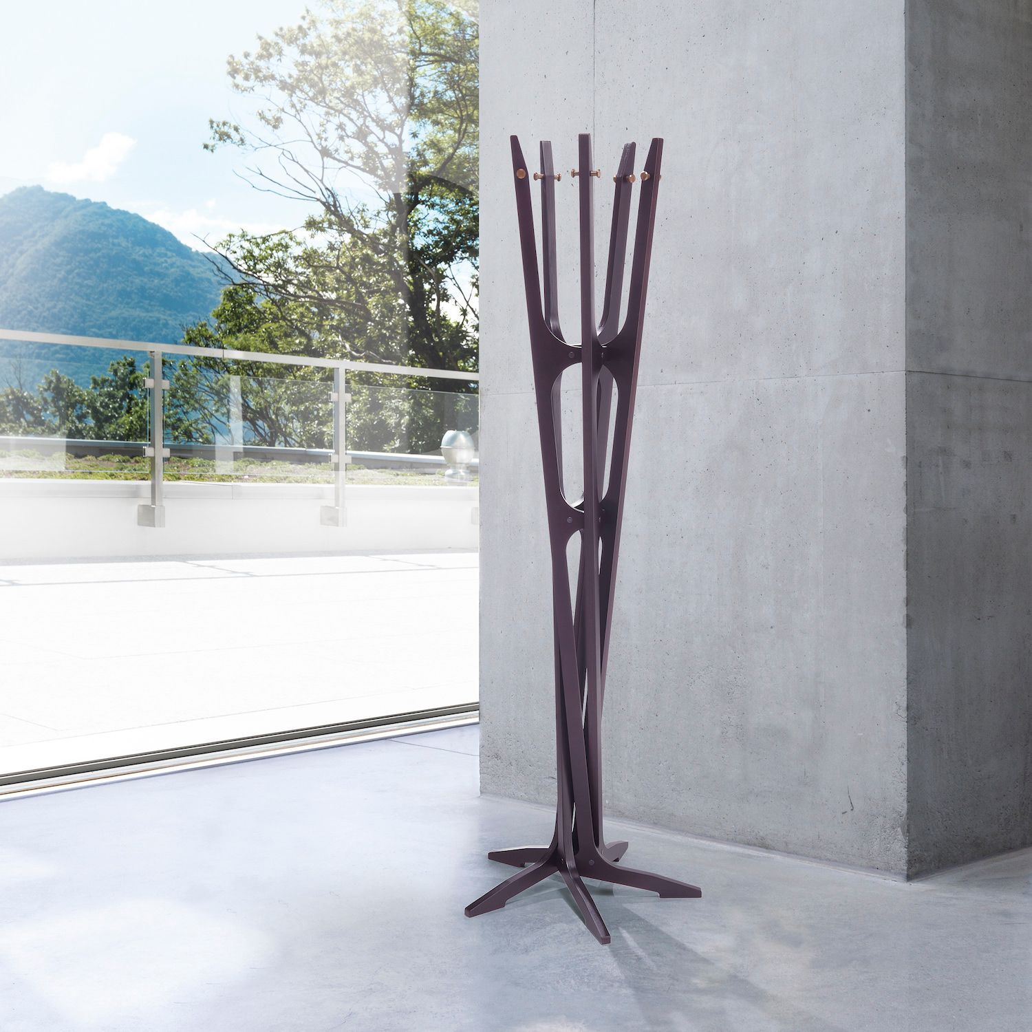 Appendiabiti da terra moderno in legno Ebony