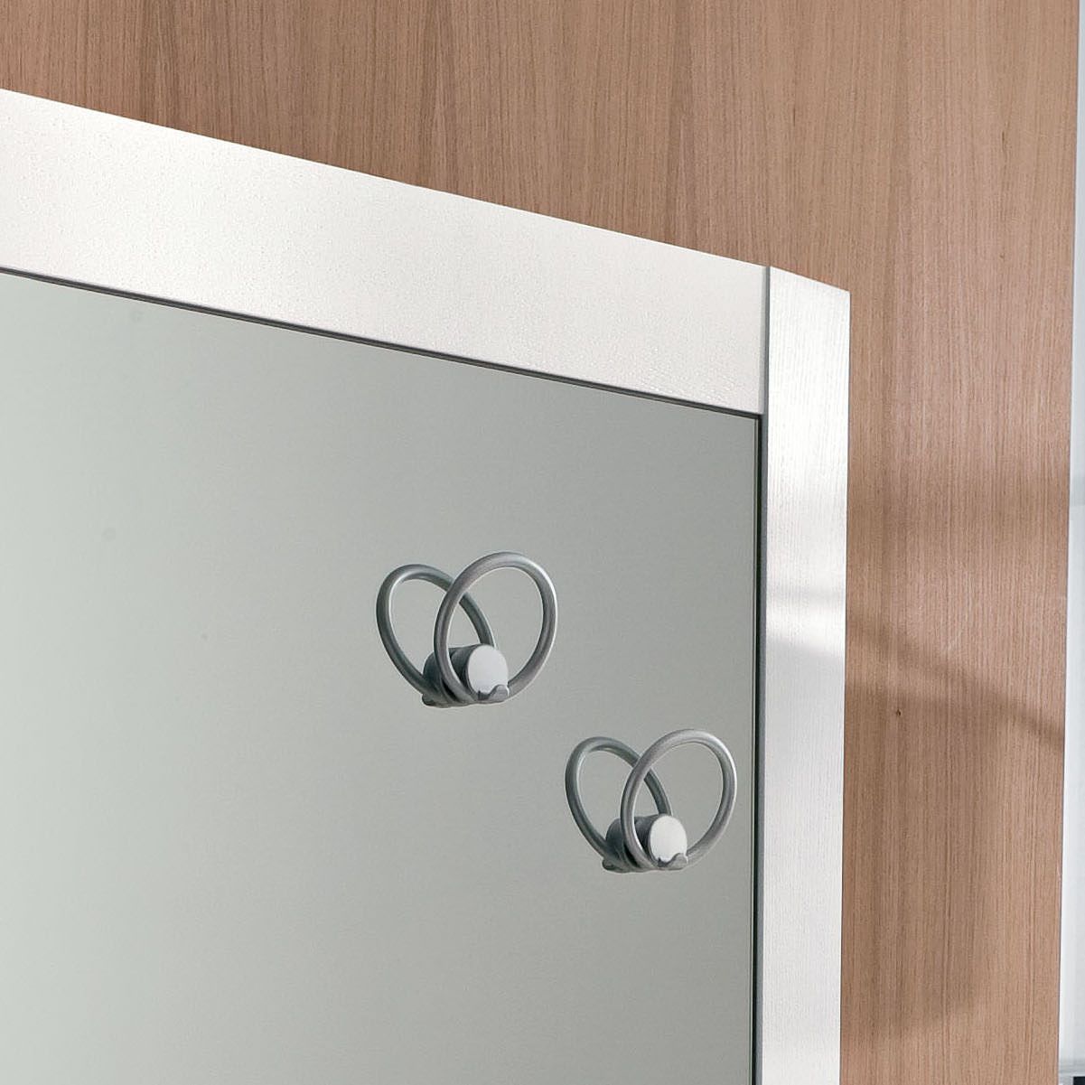 Specchio per ingresso con mensola e appendiabiti August B