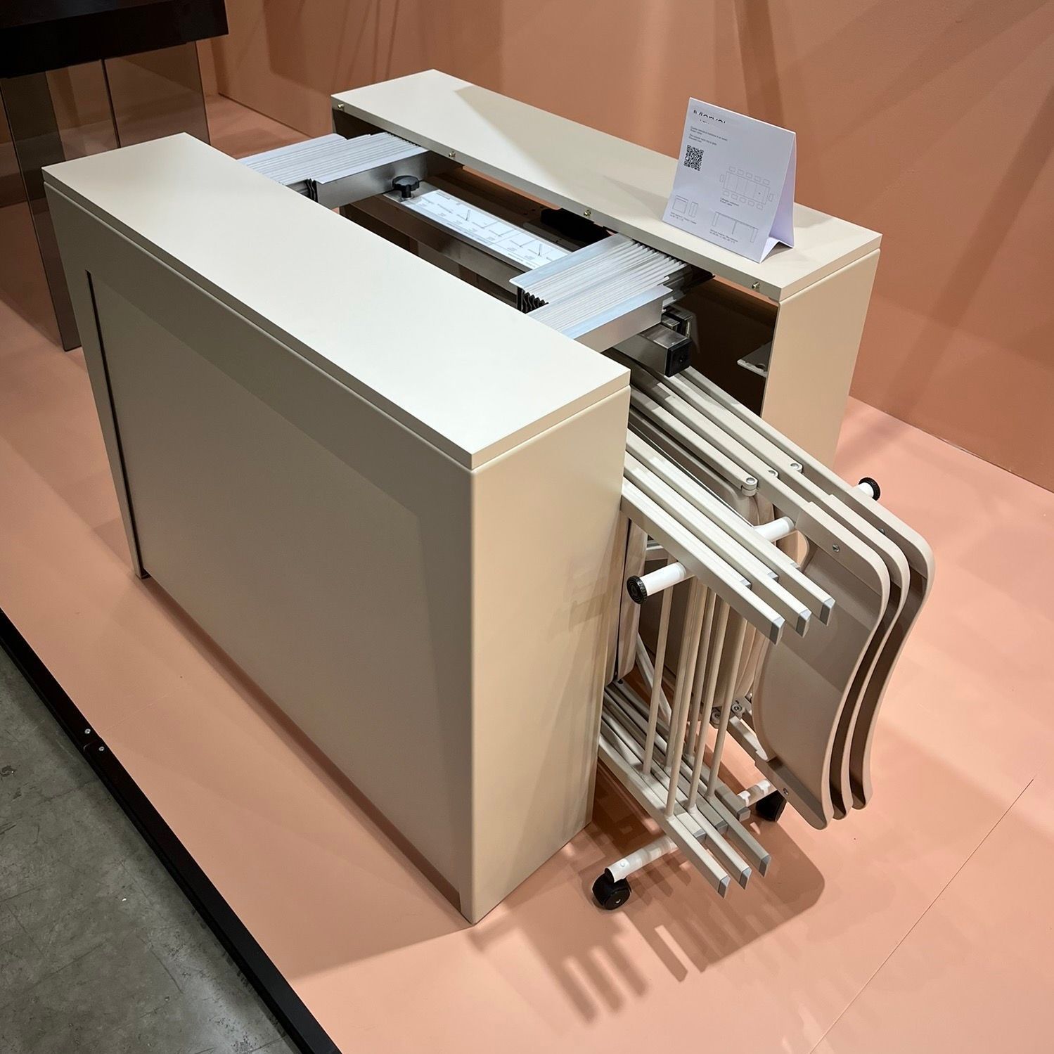 Tavolo consolle allungabile con sedie Glen