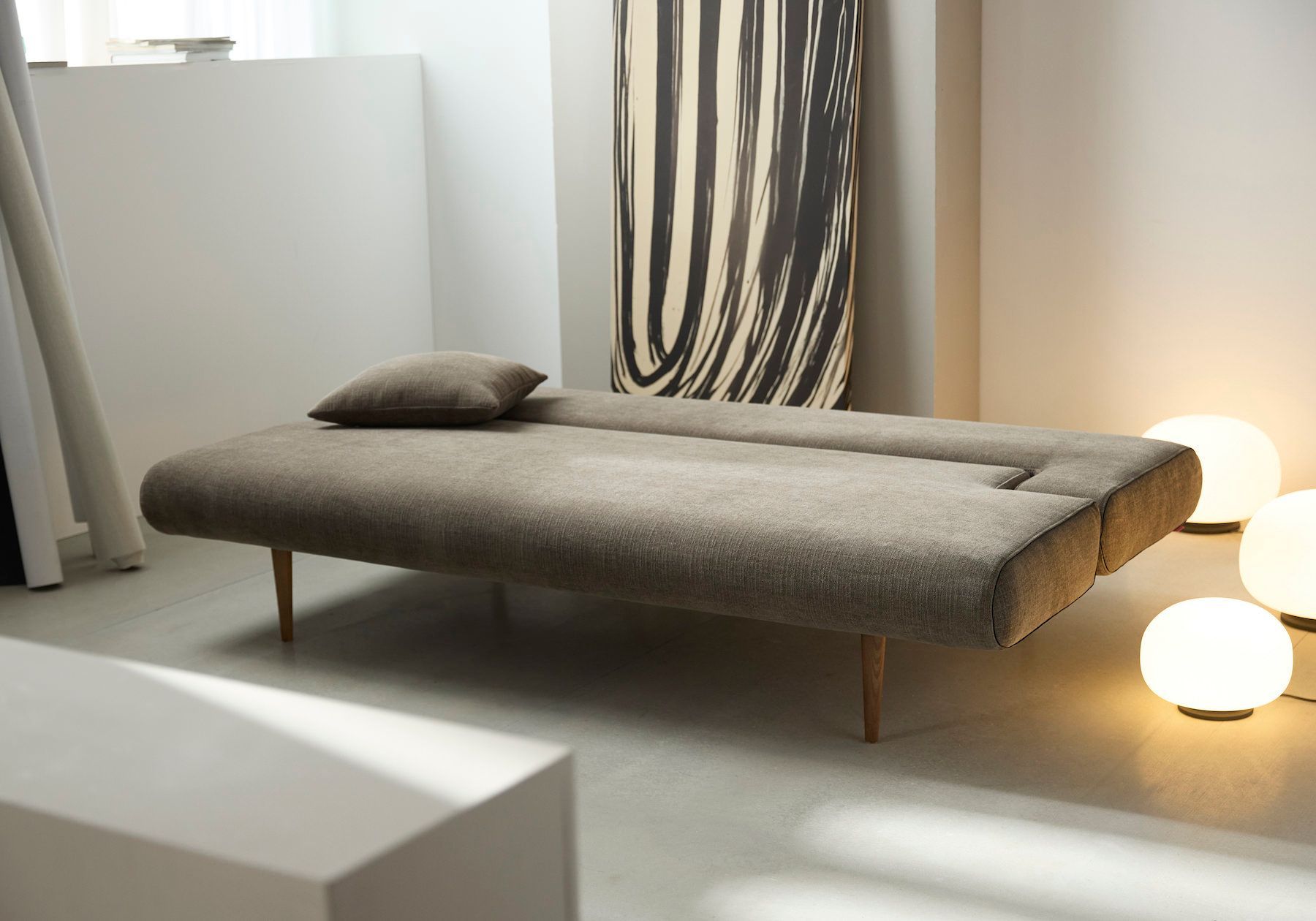 Divano letto design moderno in tessuto Unfurl