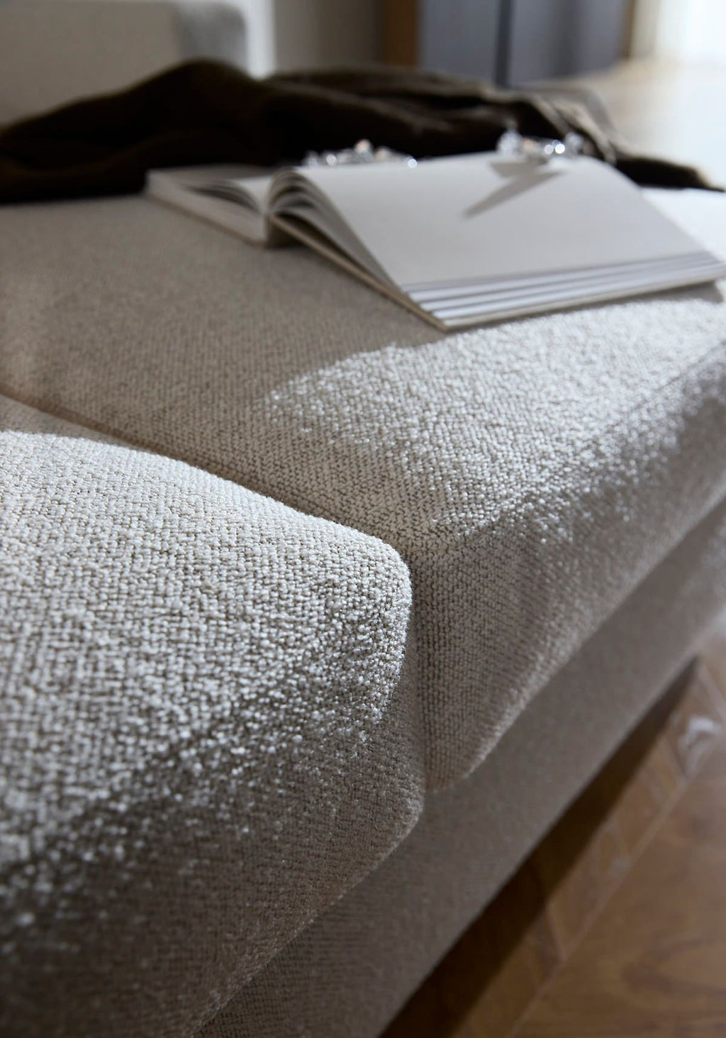 Divano letto con braccioli imbottiti Neah 140 - 357 Taura Off White