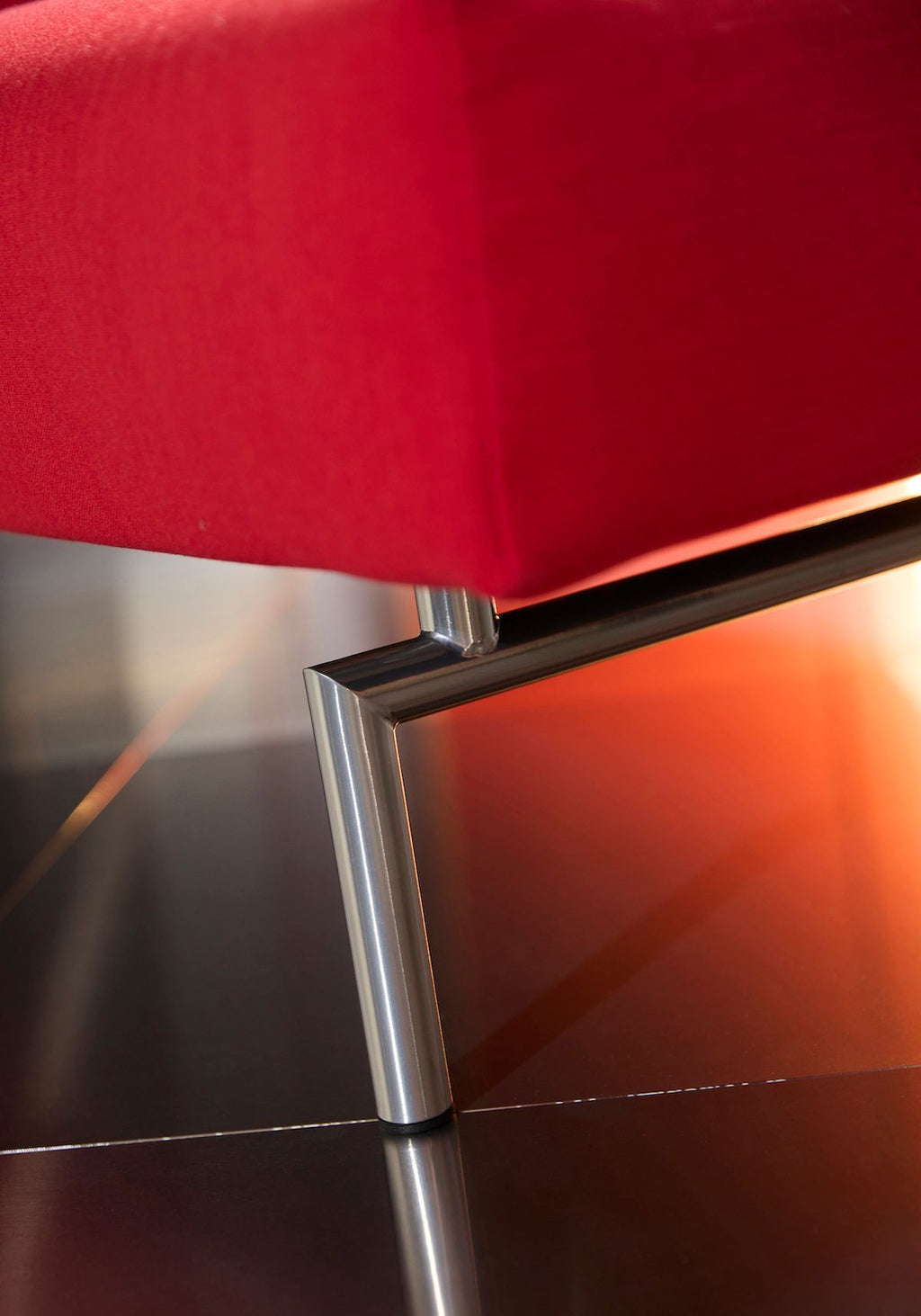 Divano letto design moderno Jillis - 511 Elegance Red