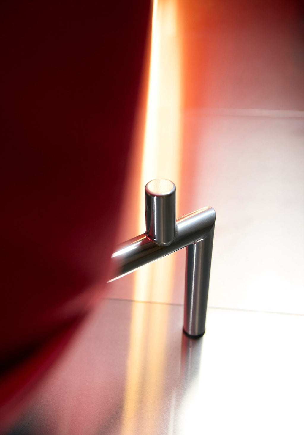 Divano letto design moderno Jillis - 511 Elegance Red