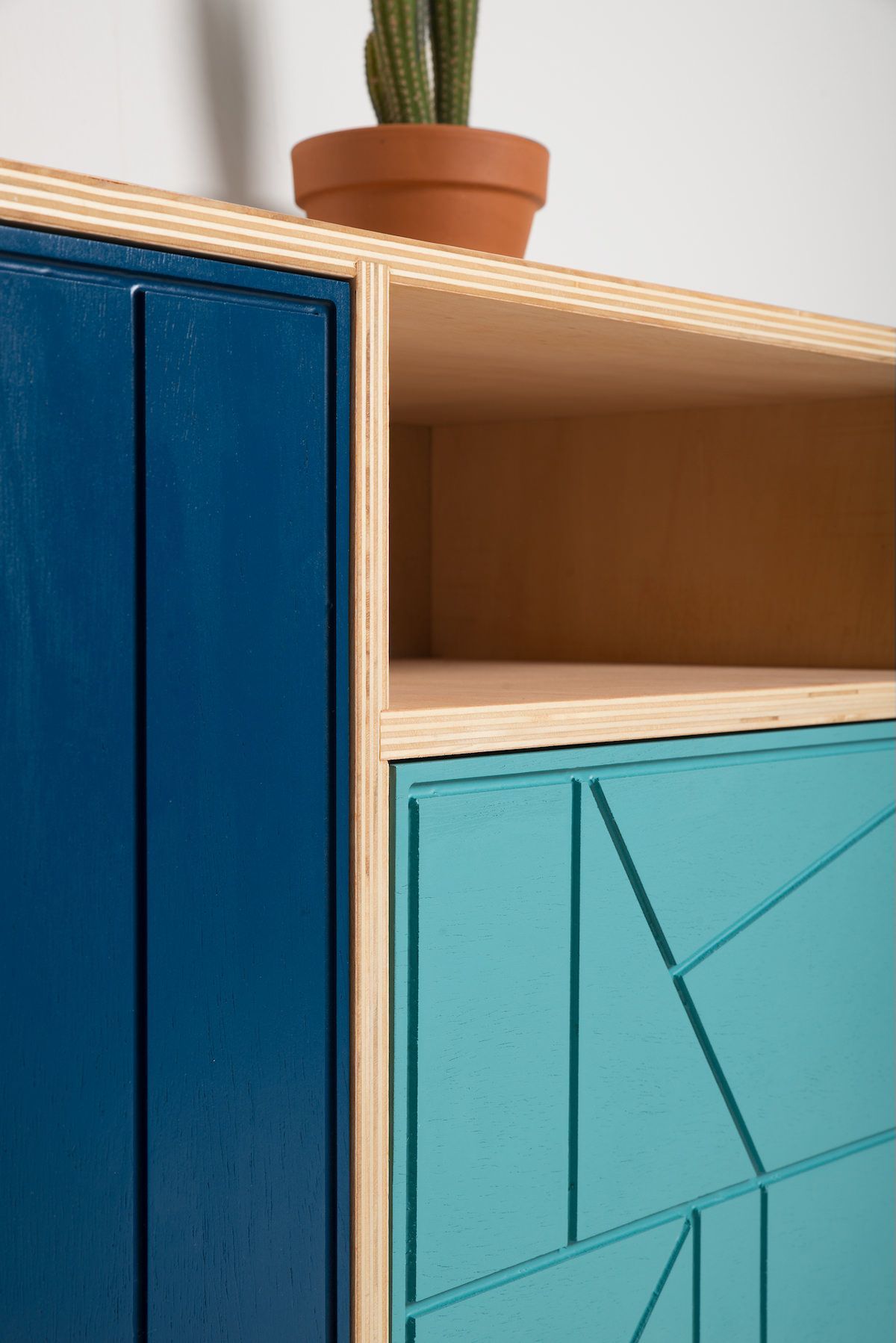 Madia moderna in legno Geometric