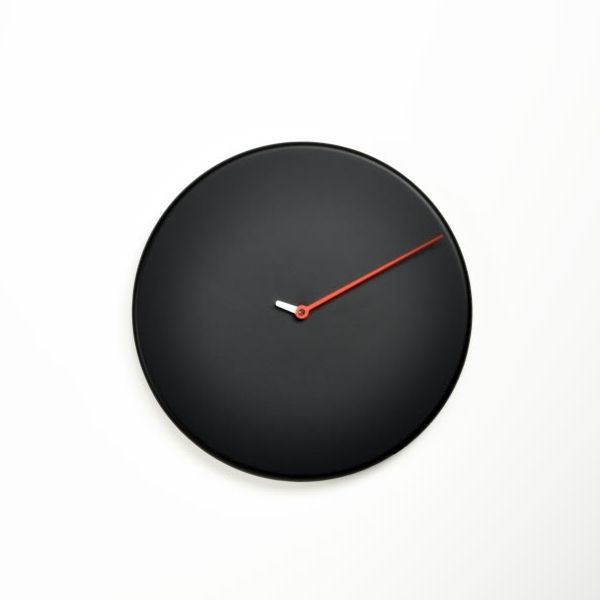 Orologio da muro Less design rotondo in legno