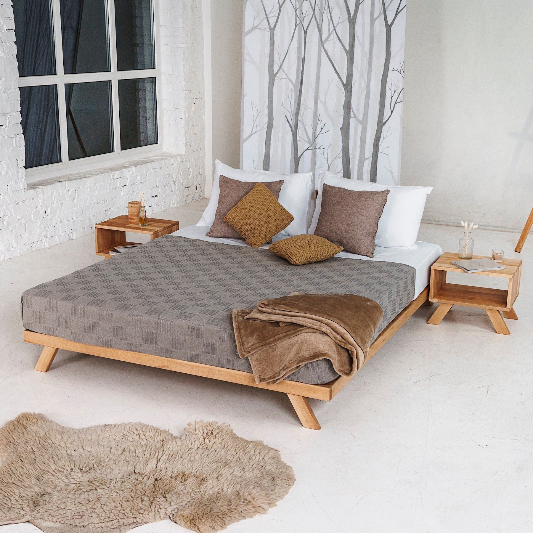 Letto in legno massello naturale o noce Alborg