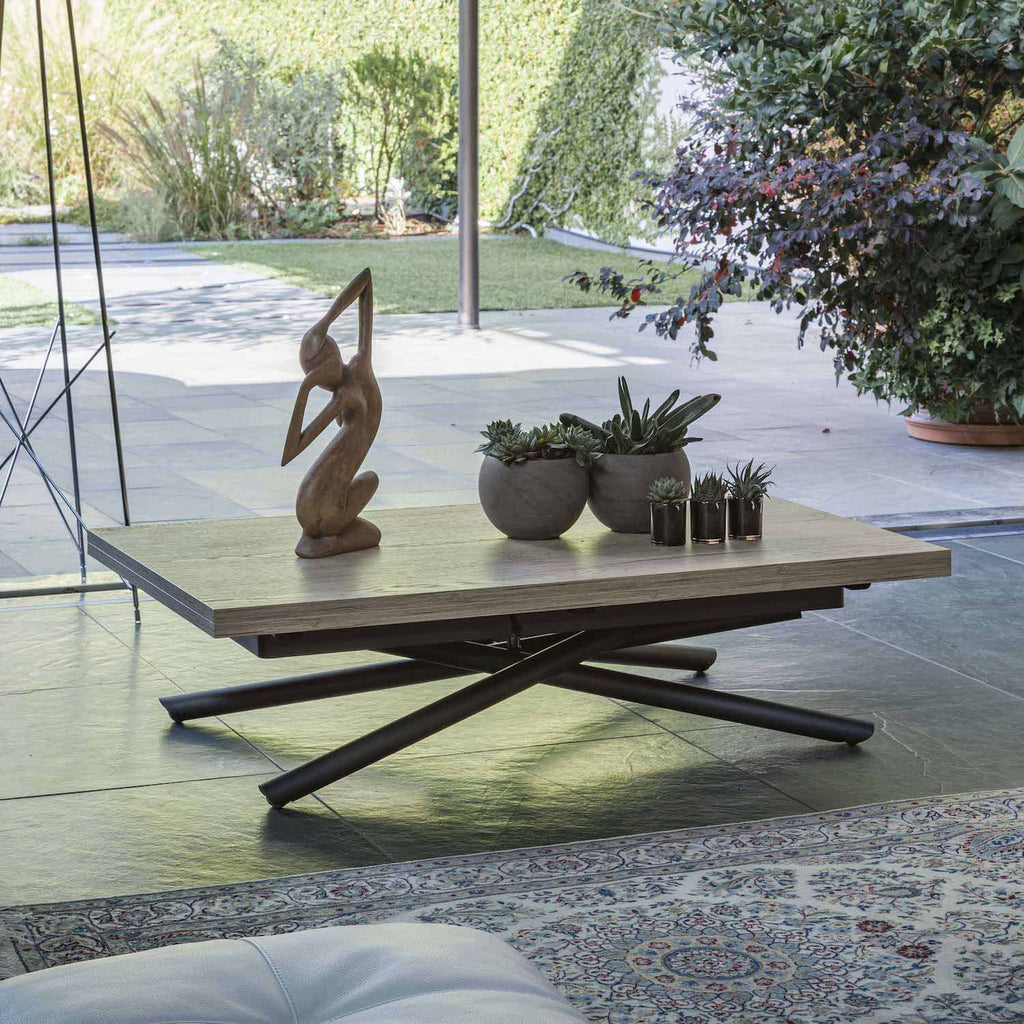 Tavolino che diventa tavolo Lotus di Altacom