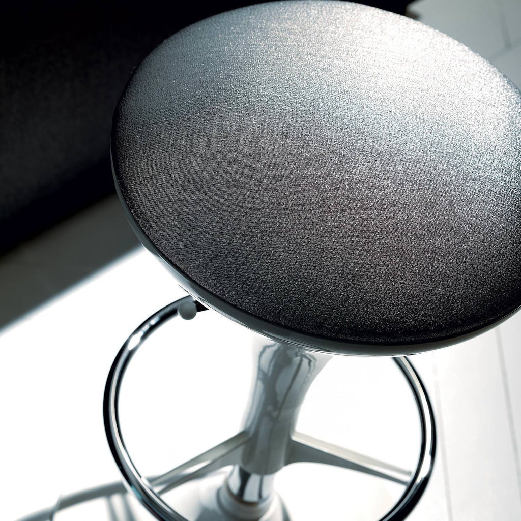 Sgabello girevole e regolabile in altezza Rodeo