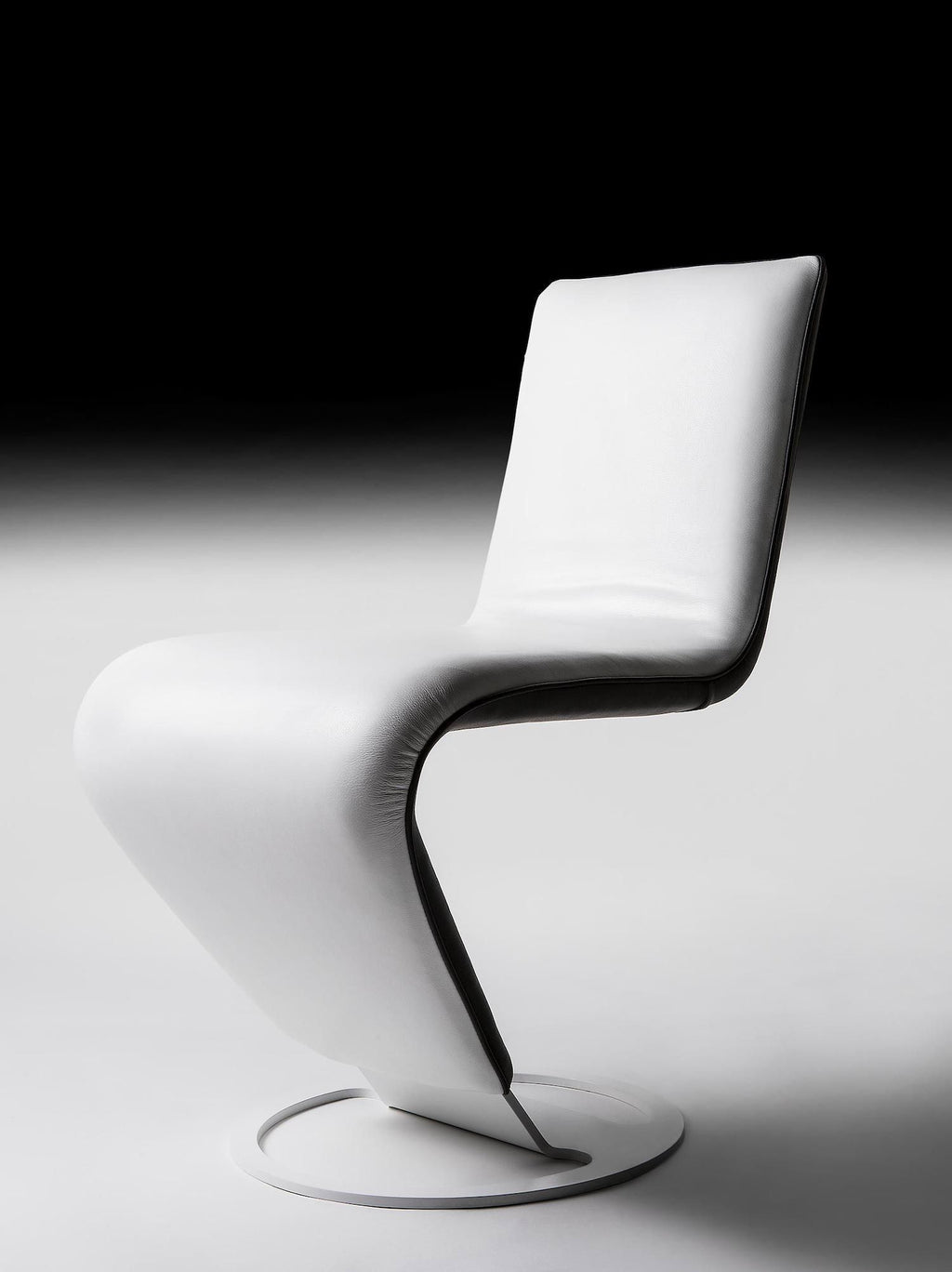 Sedia design moderno in tessuto o pelle Zig Zag