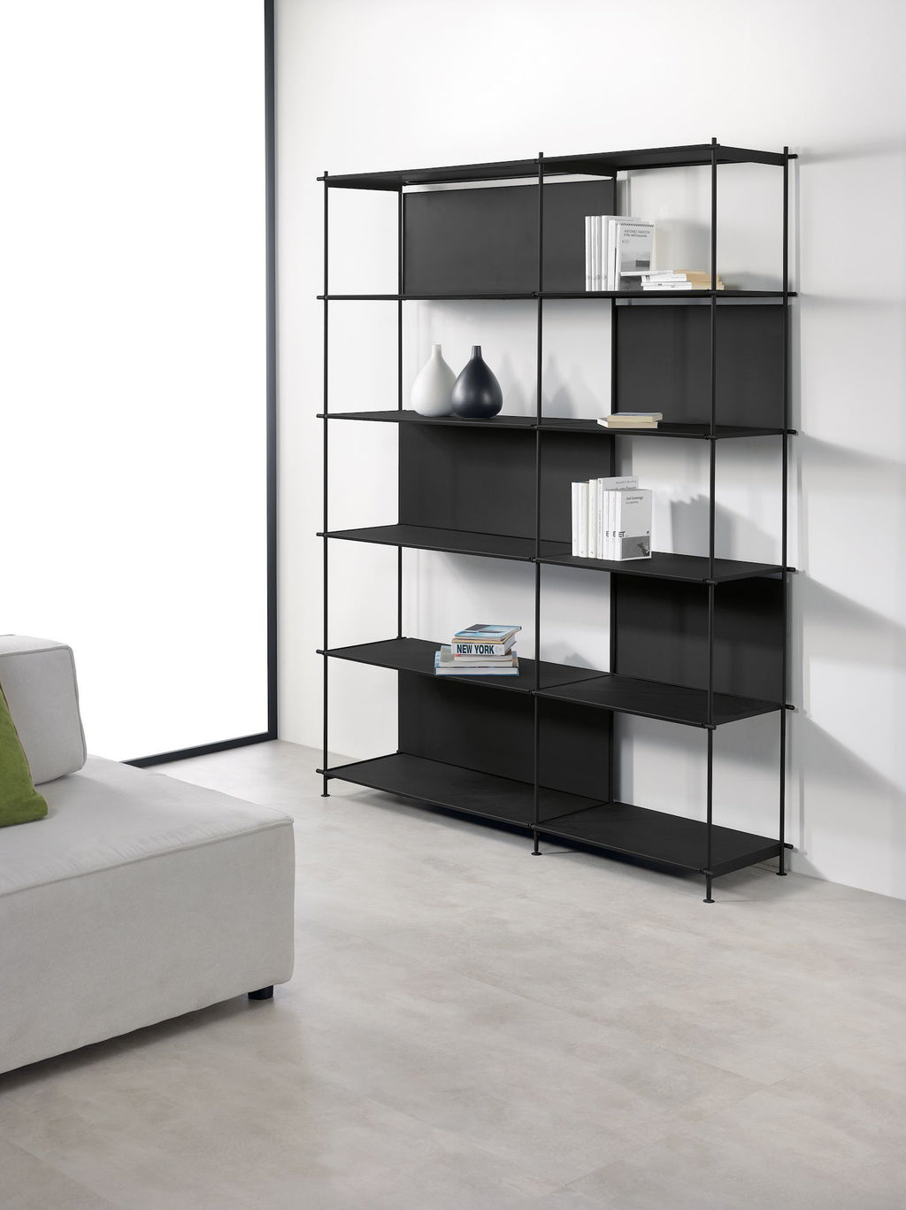 Libreria bifacciale in acciaio e laminato Miyoko