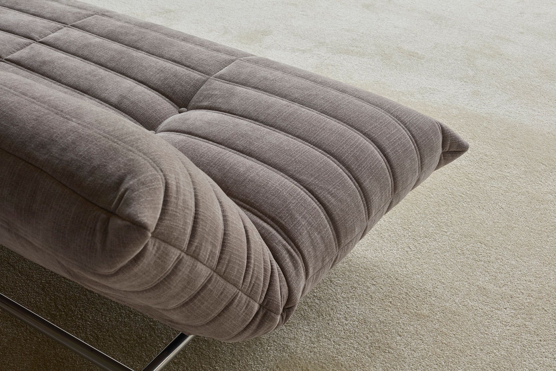 Divano letto una piazza e mezza design moderno Mikunjo - 418 Esina, Truffle