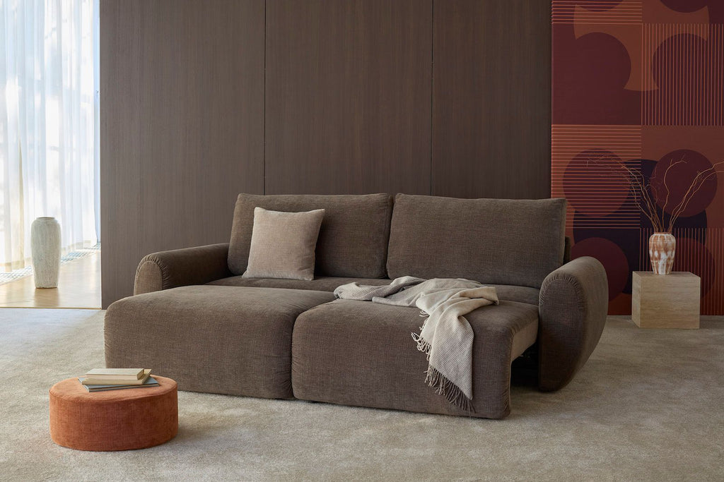 Divano letto matrimoniale con braccioli Norum Curve - 411 Esina Cedar Brown