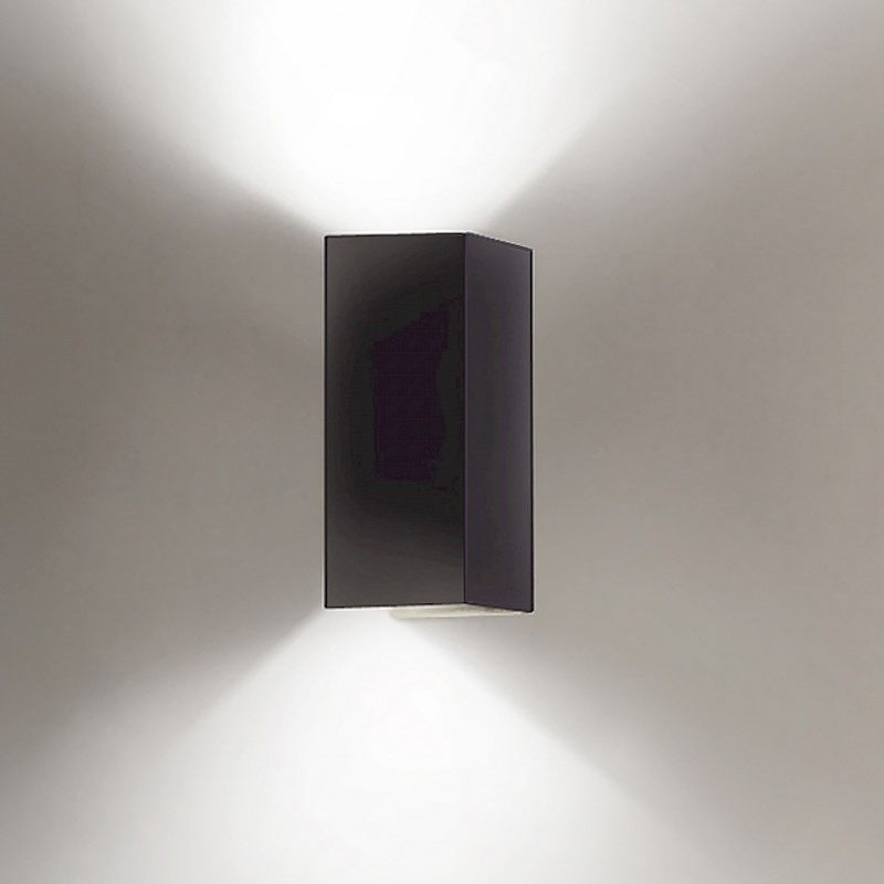 Applique da parete a LED Oki UpDown di Team Italia