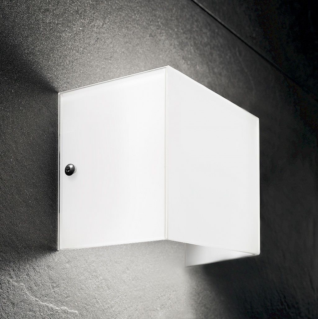 Lampada da parete moderna a LED Compact