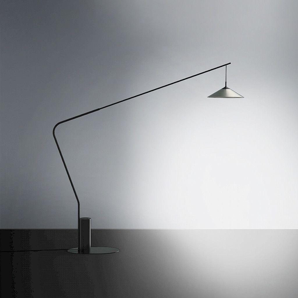 Lampada da terra design a LED Lambda A