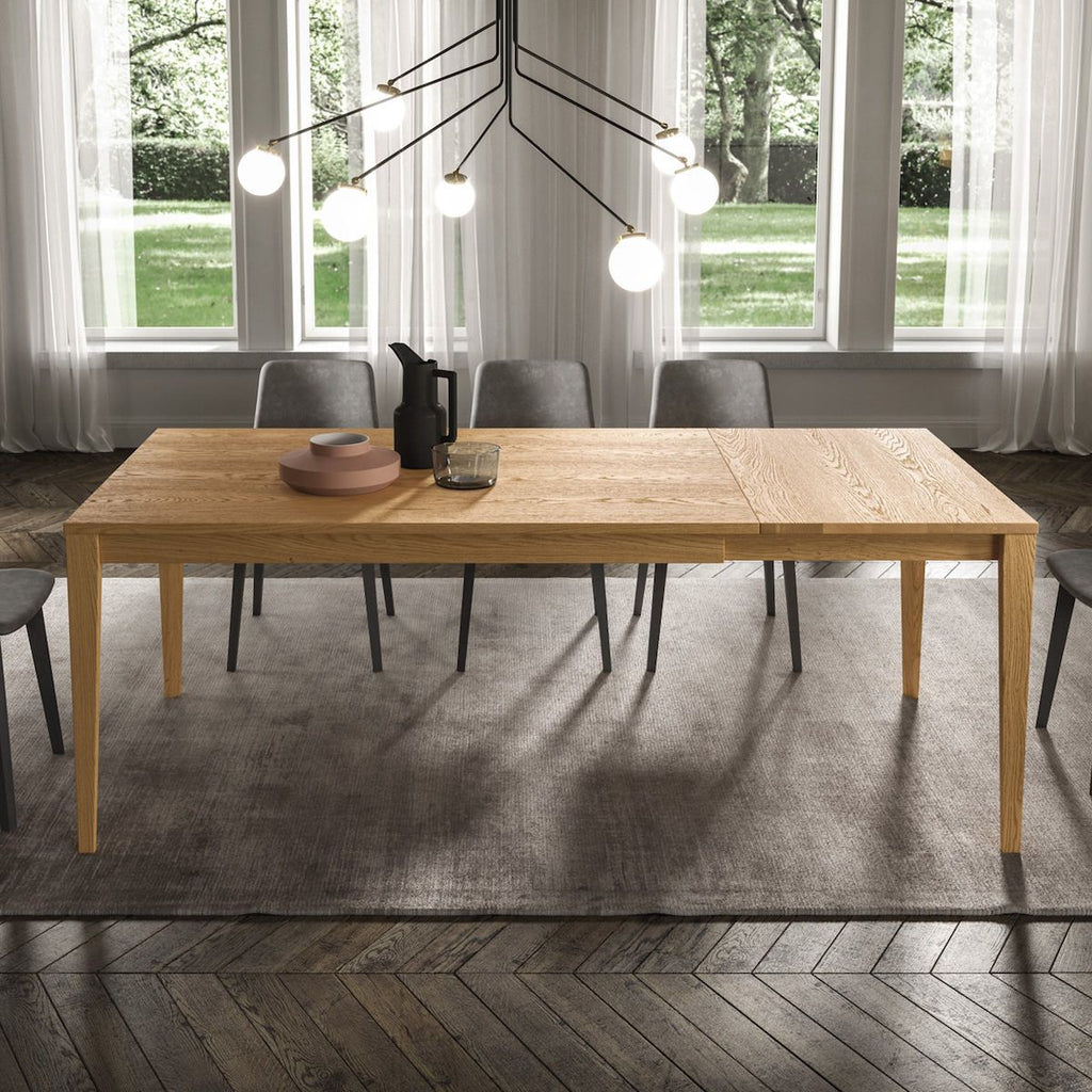Tavolo allungabile in legno massello di rovere Altera