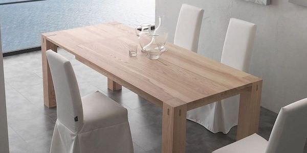 Tavolo in legno: eleganza senza tempo